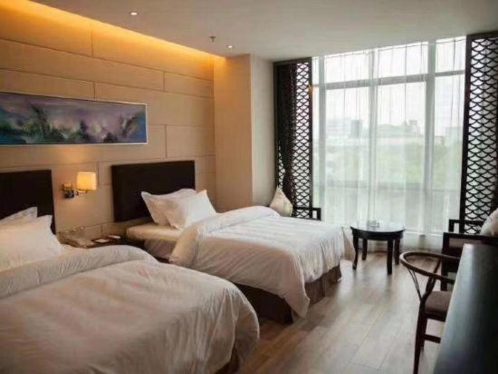 Jinjiang Metropolo Hotel - Liyang Tianmu Lake Changzhou  Exterior foto