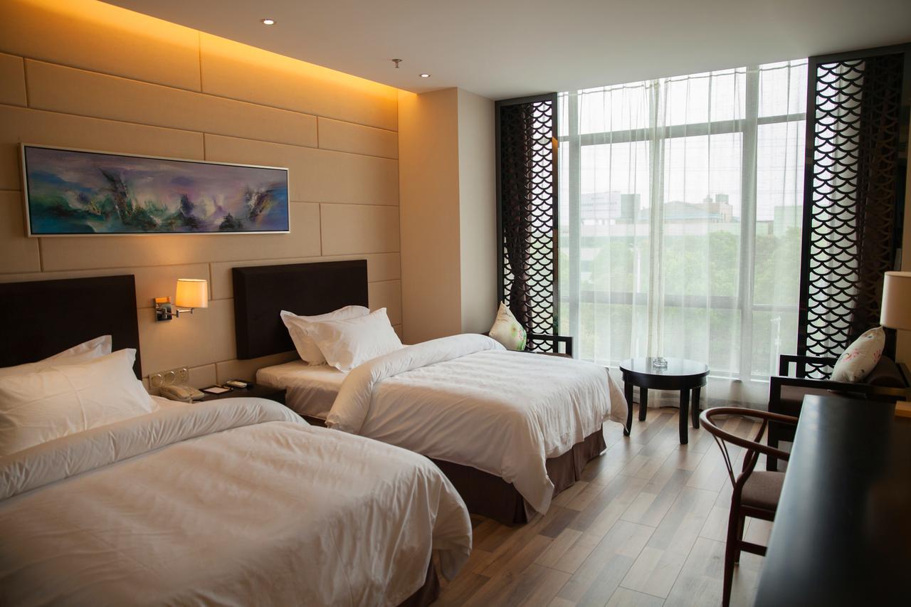 Jinjiang Metropolo Hotel - Liyang Tianmu Lake Changzhou  Exterior foto